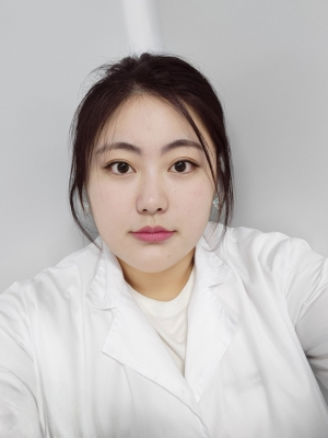 2、郭小菁.jpg